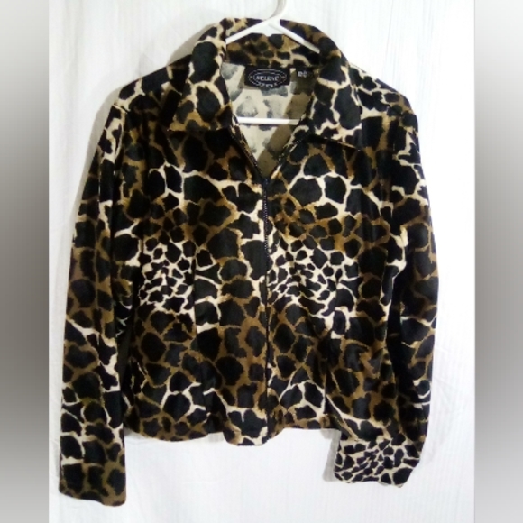 Selene Sport Jacket - Picture 1 of 7